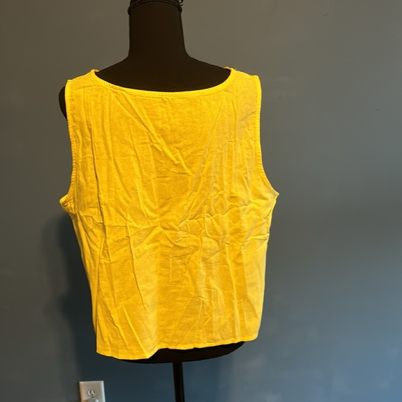 Item 8 NWOT Women Capri Set Xlg - Picture 4 of 5